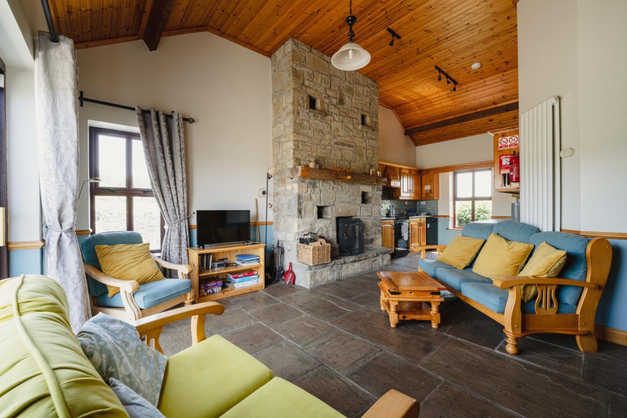 Creevy Cottages Росноулах Экстерьер фото