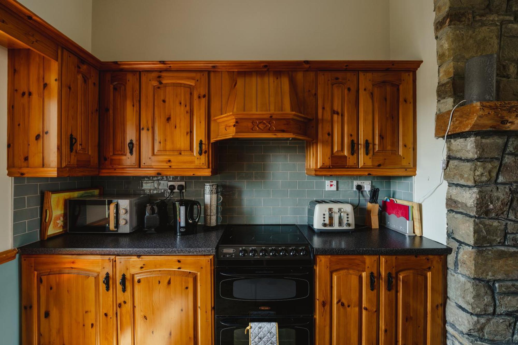 Creevy Cottages Росноулах Экстерьер фото